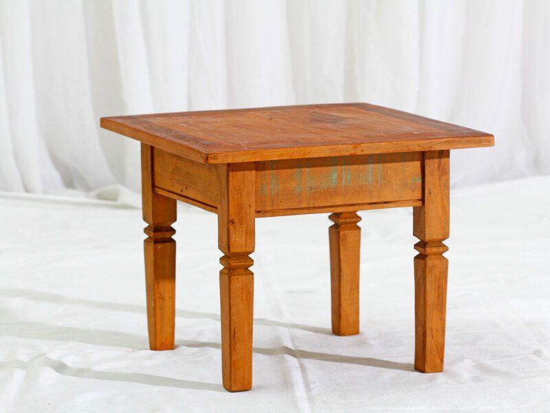 Mesa de canto