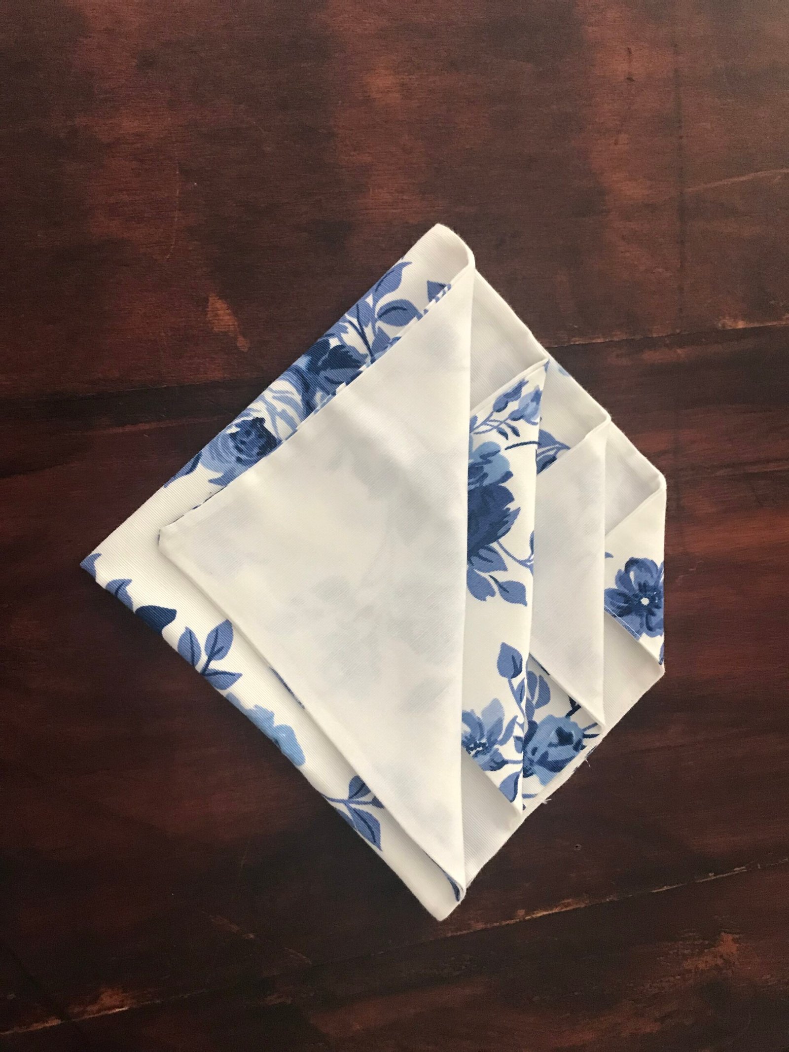 Guardanapo Azul floral - Imagem 7